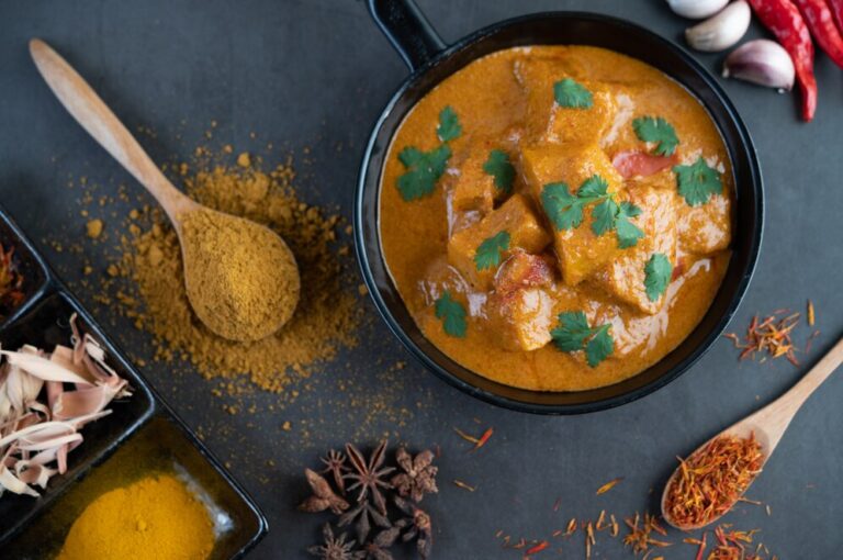 Use Curry e transforme o sabor de um prato simples em verdadeiras delícias culinárias